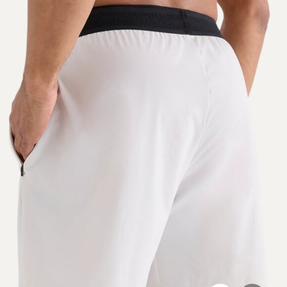 NWT Men's NOBULL Solid Stretch Shorts (7 inch) - Picture 6 of 11